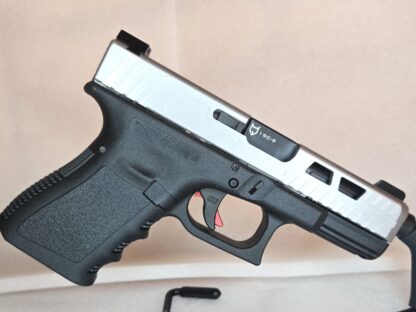 Glock 19 Gen 3 Two-tone Custom Cut & Ported with Alpha Wolf Barrel - Image 4